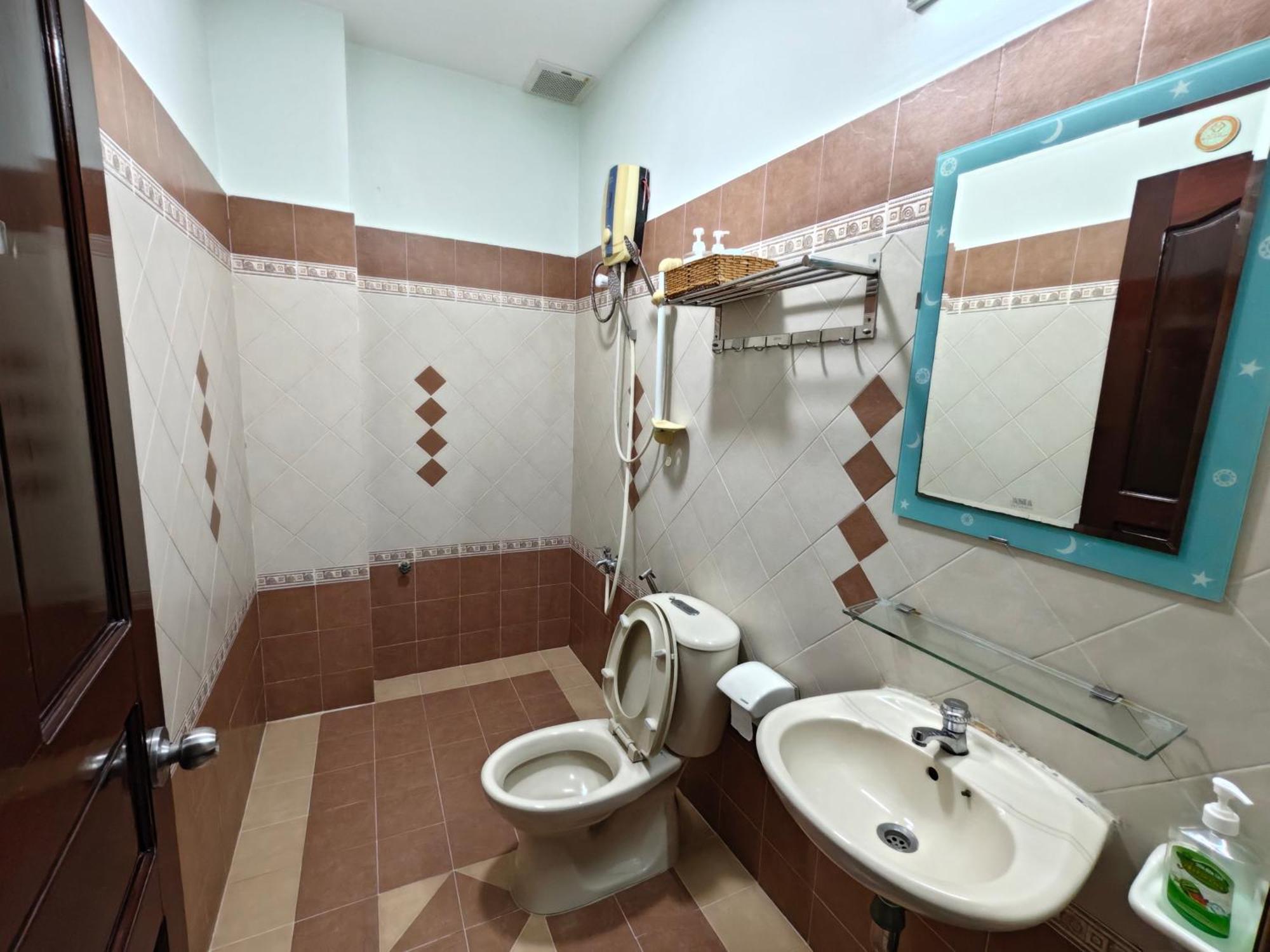 Winter Spring Homestay Кантхо Экстерьер фото